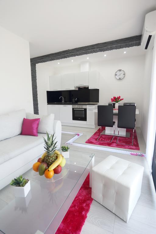 Apartments Taratta 1 Trogir Oda fotoğraf
